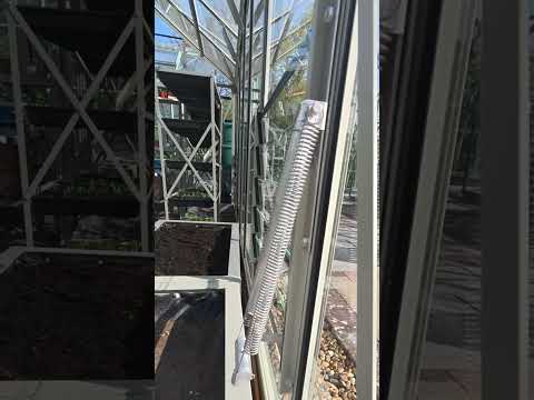 Louvrematic Opener for Rhino Greenhouses